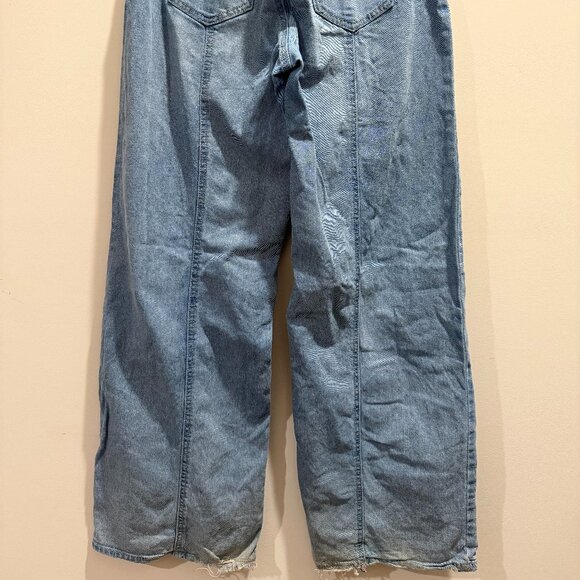 Madden NYC Women’s Mid-Rise Loose Fitted Jeans size small - Picture 9 of 9